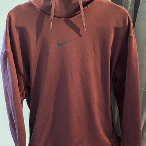 Womens maroon Nike sweatshirt